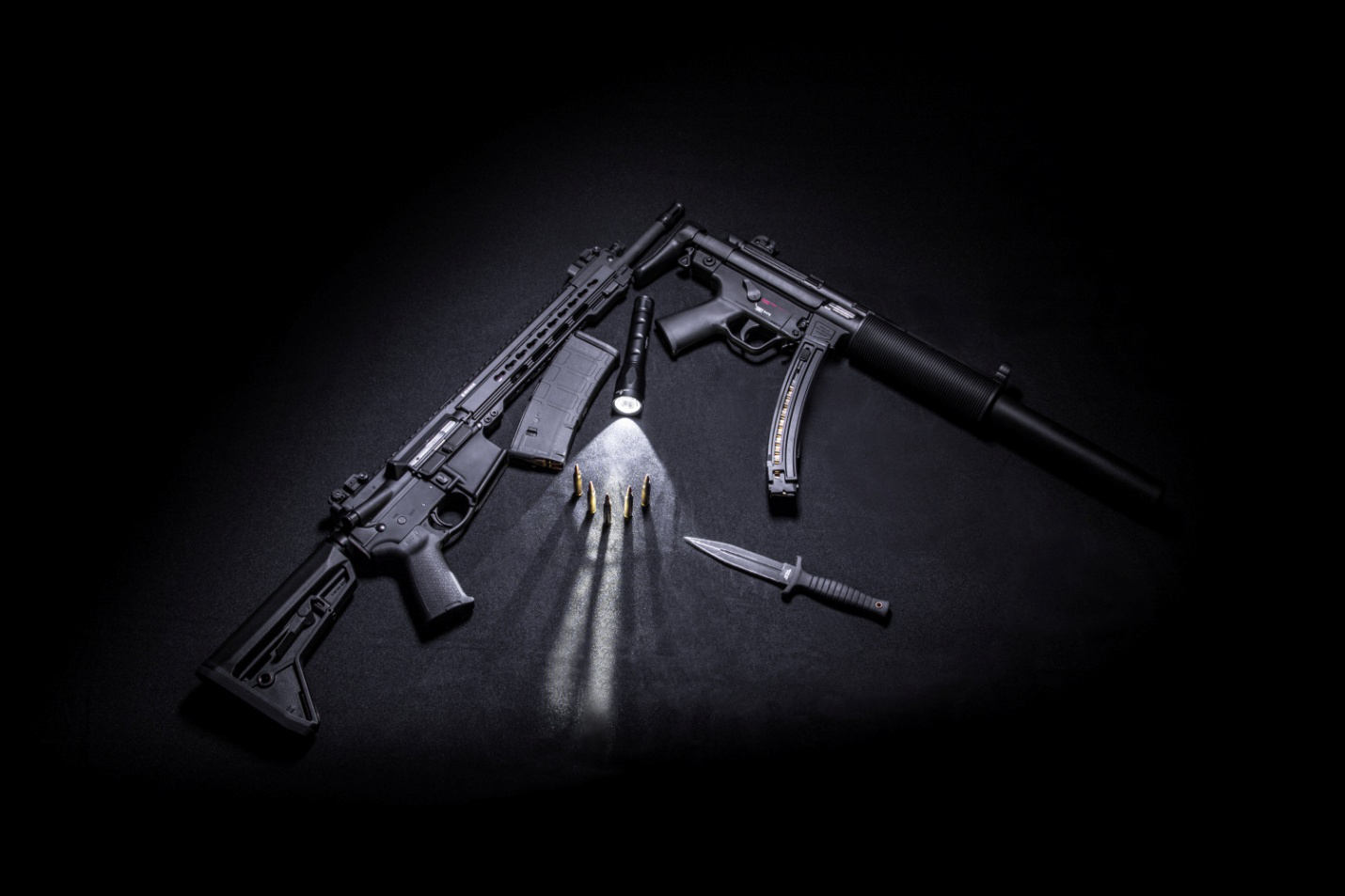 4 Best Guns for Protecting your Home Against Intruders
